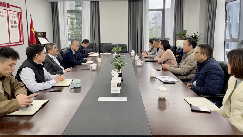 省糧油進(jìn)出口公司總經(jīng)理宋耀華、益海嘉里浙江公司總經(jīng)理杜海濤一行到訪浙江農(nóng)合