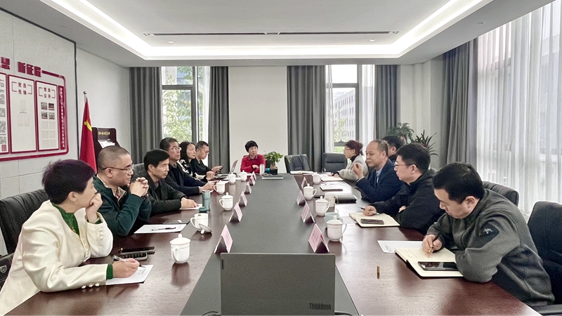 中國飯店協(xié)會會長陳新華、九成大廚總經(jīng)理陳飛舟到訪浙江農(nóng)合